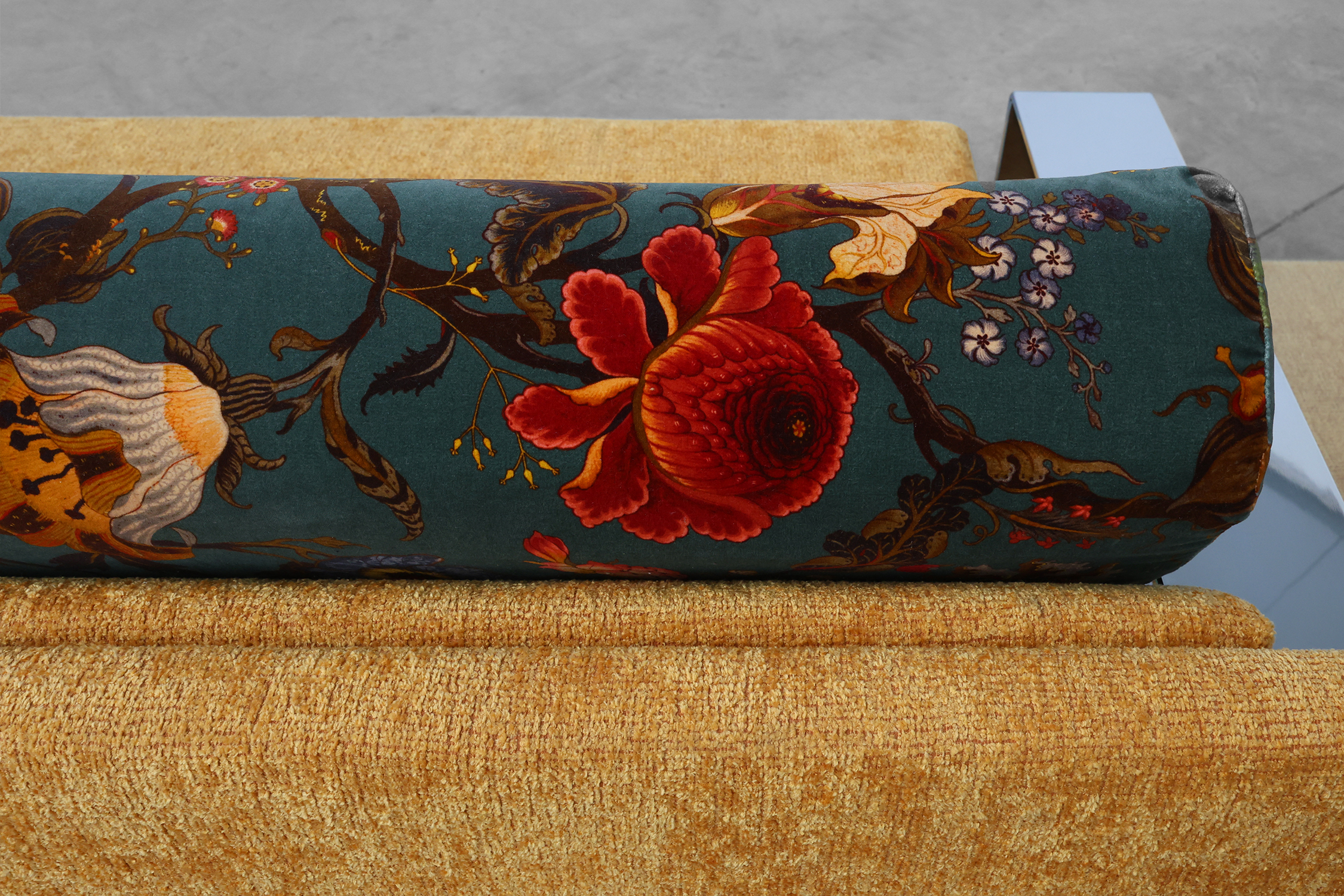 Mid-Century Modern Italian Living Room Set, 1960s, Set of 2thumbnail